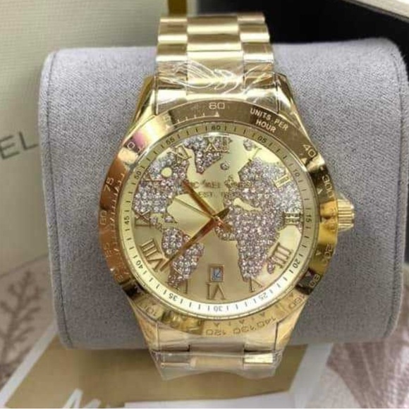 Michael Kors gold world map watch - Picture 2 of 3